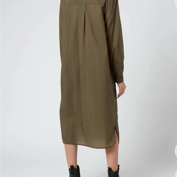 GANNI Olive green shirt-dress in 100% fine cotton ripstop. 2018 Collection. - Picture 4 of 6